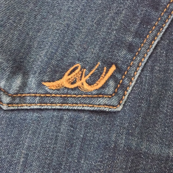 Express Low Rise Jeans - Picture 3 of 4